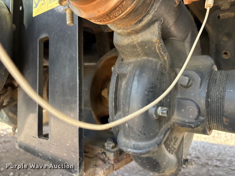 image for item EV2900 2015 Peterbilt PB337 water truck