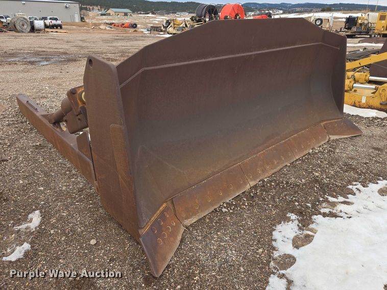 image for item EV5619 Caterpillar 7SU dozer blade