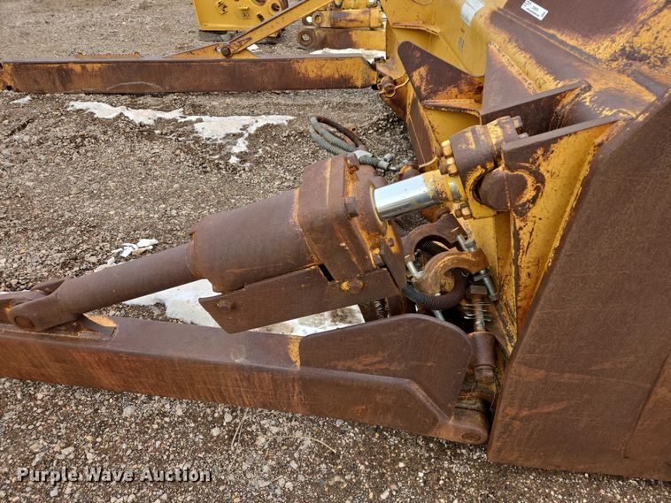 image for item EV5619 Caterpillar 7SU dozer blade