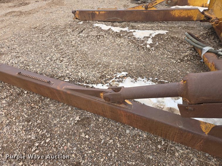 image for item EV5619 Caterpillar 7SU dozer blade