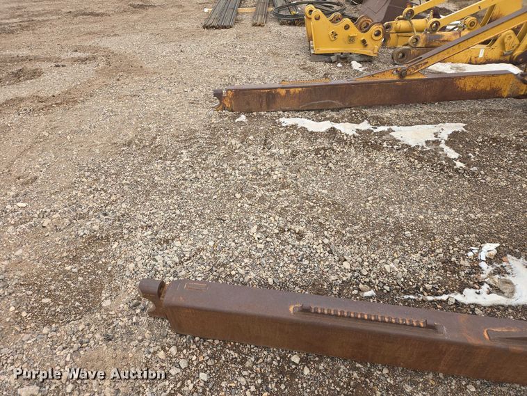 image for item EV5619 Caterpillar 7SU dozer blade