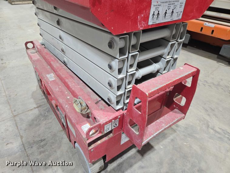 image for item EV5649 2018 MEC Micro 19 scissor lift