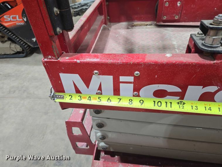 image for item EV5649 2018 MEC Micro 19 scissor lift