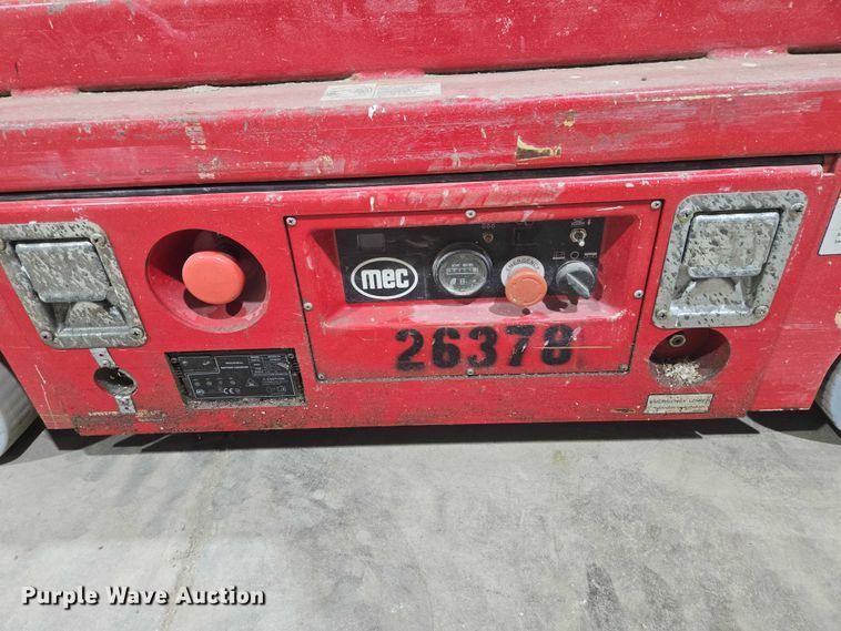 image for item EV5649 2018 MEC Micro 19 scissor lift