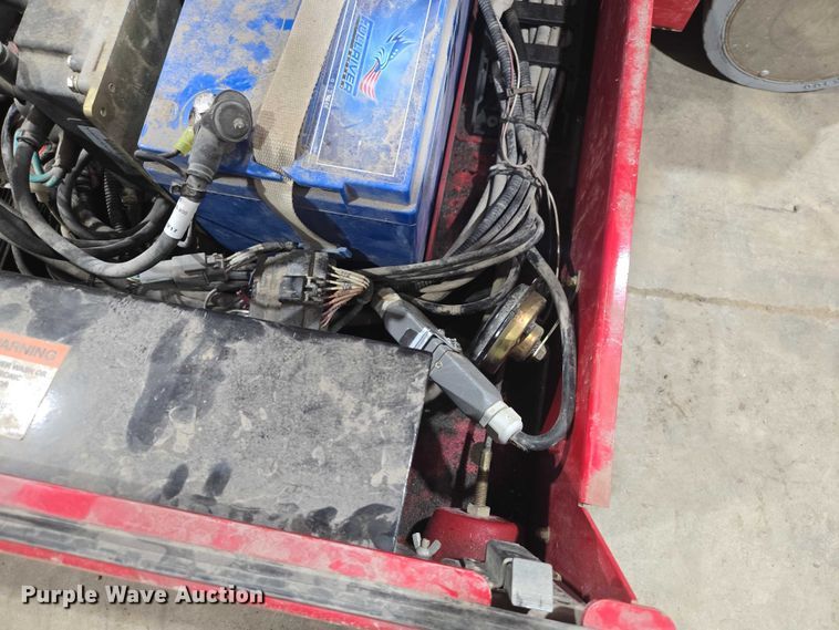 image for item EV5649 2018 MEC Micro 19 scissor lift