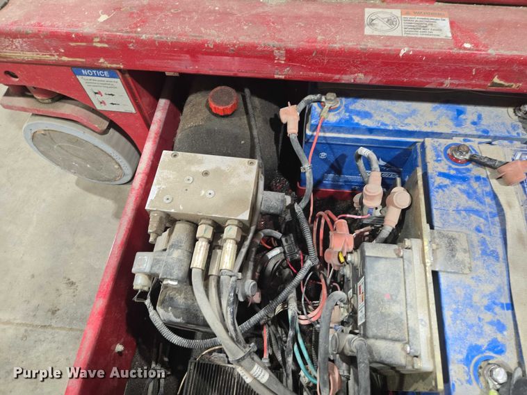 image for item EV5649 2018 MEC Micro 19 scissor lift