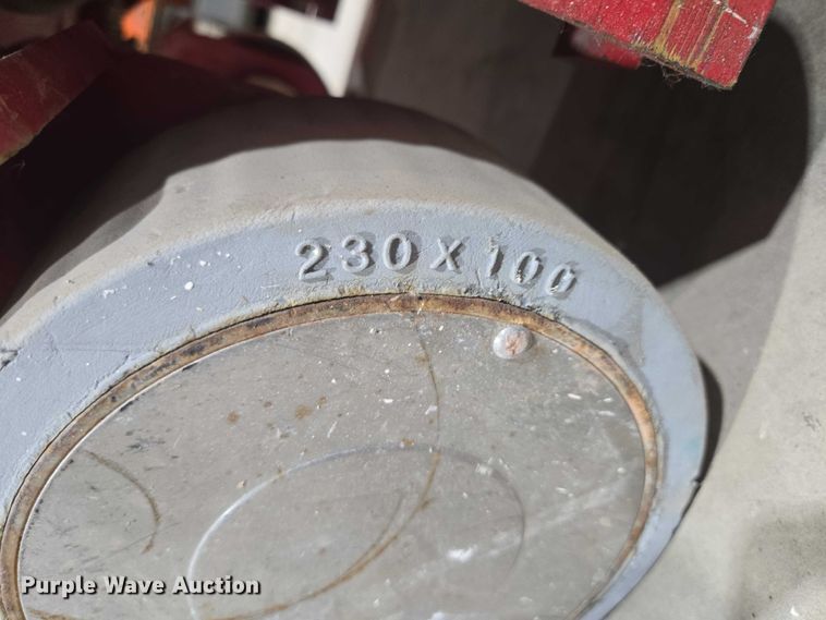 image for item EV5649 2018 MEC Micro 19 scissor lift