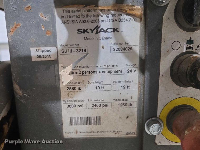 image for item EV5650 2015 Skyjack SJIH 3219 scissor lift