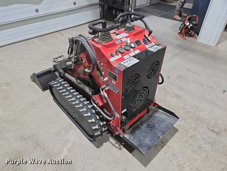 image for item EV5651 2023 SDLOOL SL380C compact utility loader