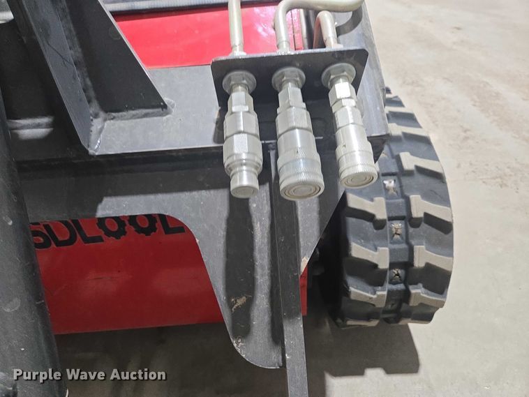 image for item EV5651 2023 SDLOOL SL380C compact utility loader