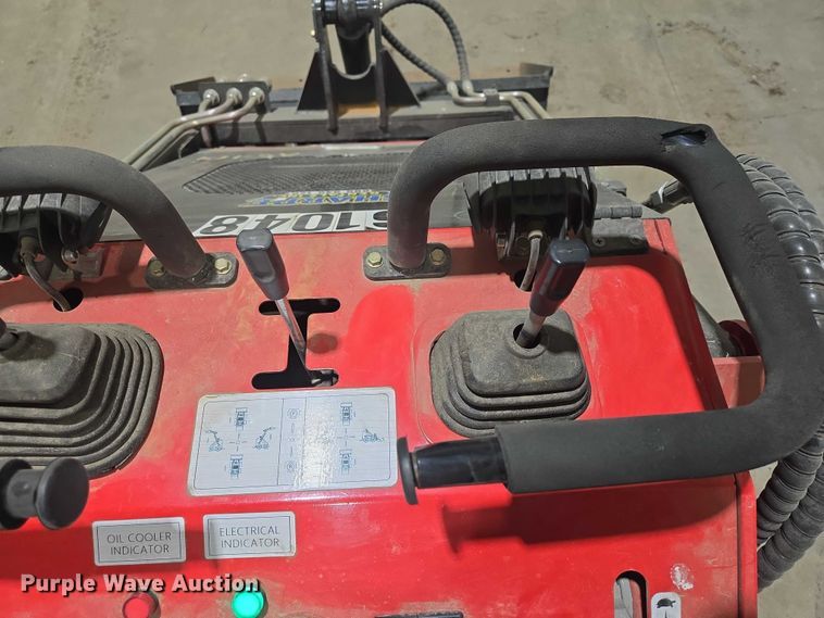 image for item EV5651 2023 SDLOOL SL380C compact utility loader