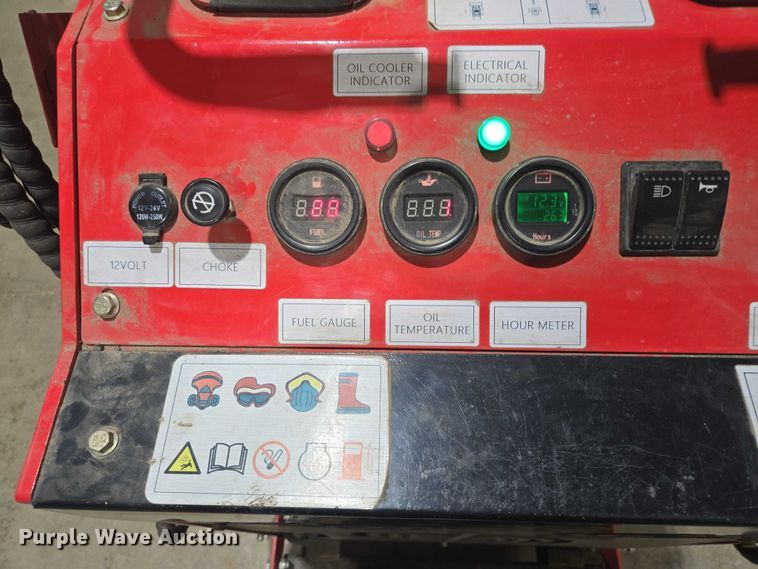 image for item EV5651 2023 SDLOOL SL380C compact utility loader