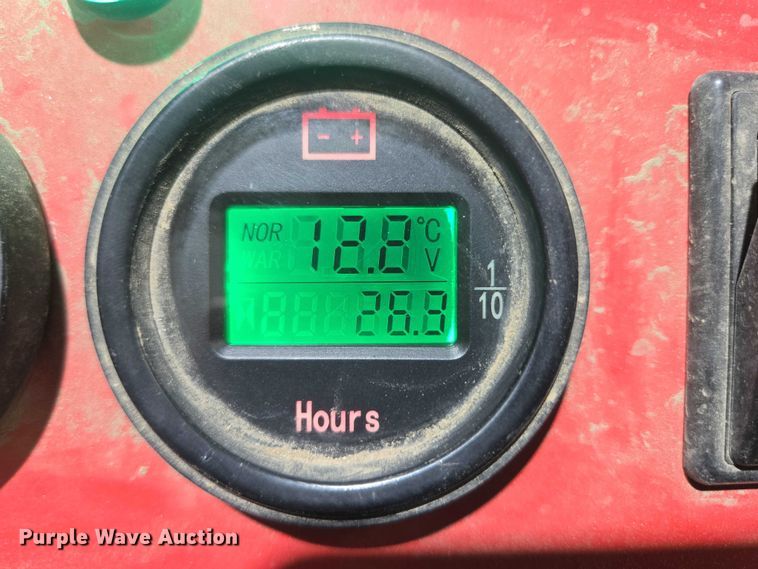 image for item EV5651 2023 SDLOOL SL380C compact utility loader