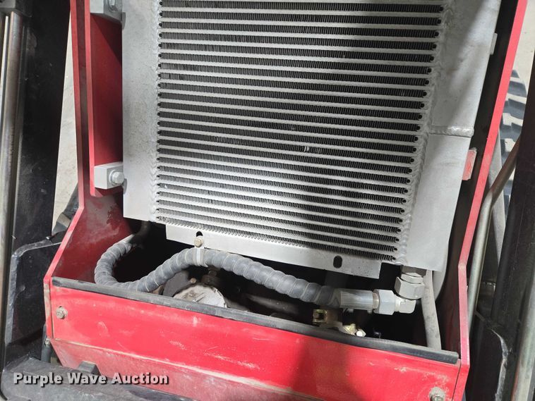 image for item EV5651 2023 SDLOOL SL380C compact utility loader