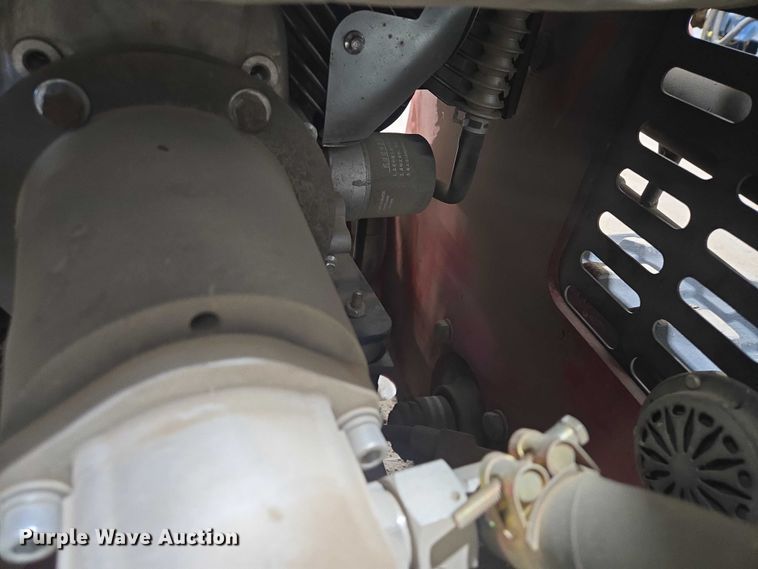 image for item EV5651 2023 SDLOOL SL380C compact utility loader