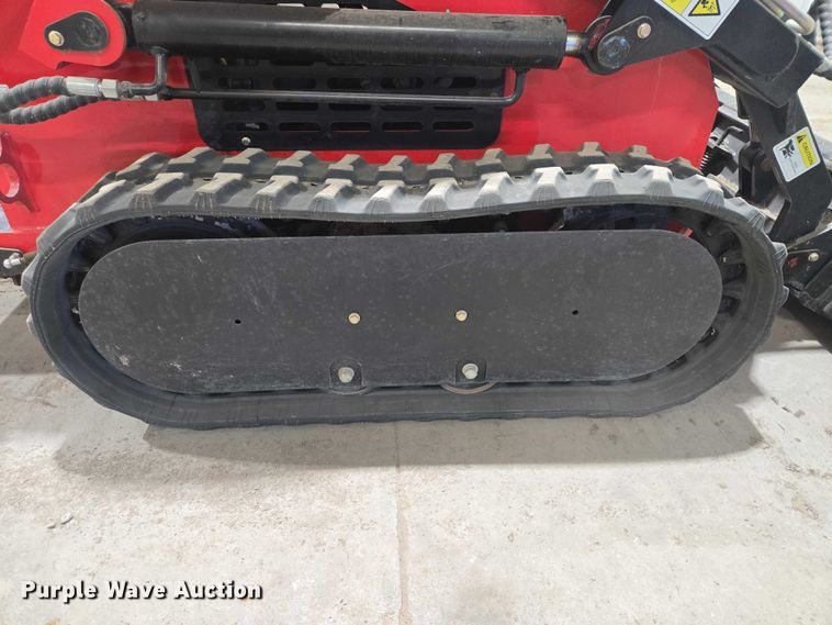 image for item EV5651 2023 SDLOOL SL380C compact utility loader