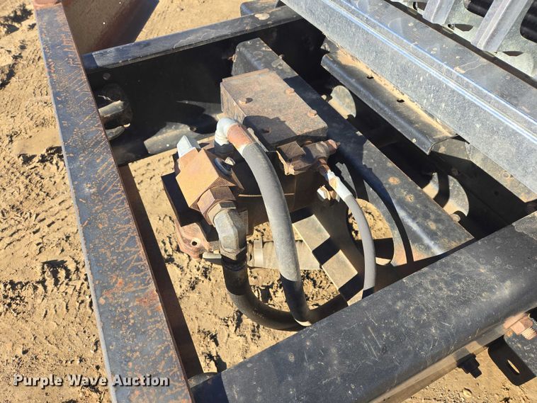 image for item EV5654 2008 International 7400 dump truck