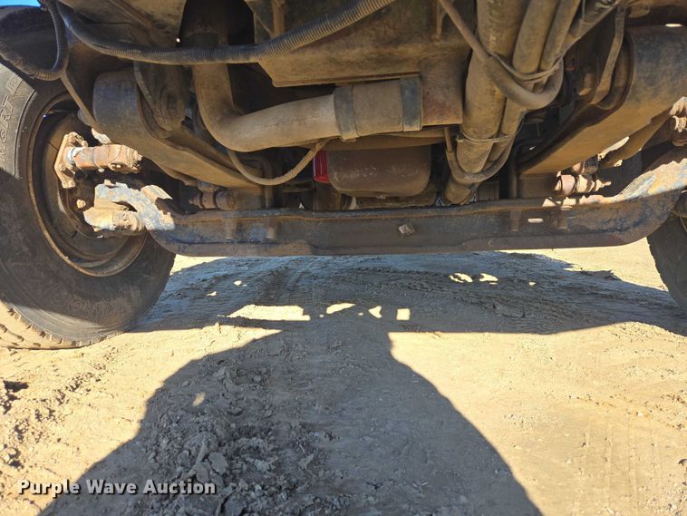 image for item EV5654 2008 International 7400 dump truck