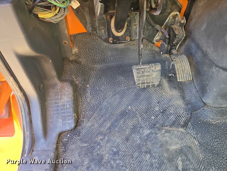 image for item EV5654 2008 International 7400 dump truck