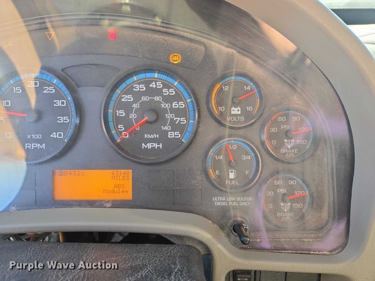 image for item EV5654 2008 International 7400 dump truck