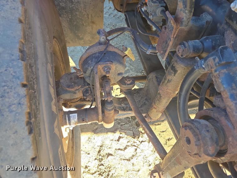 image for item EV5654 2008 International 7400 dump truck