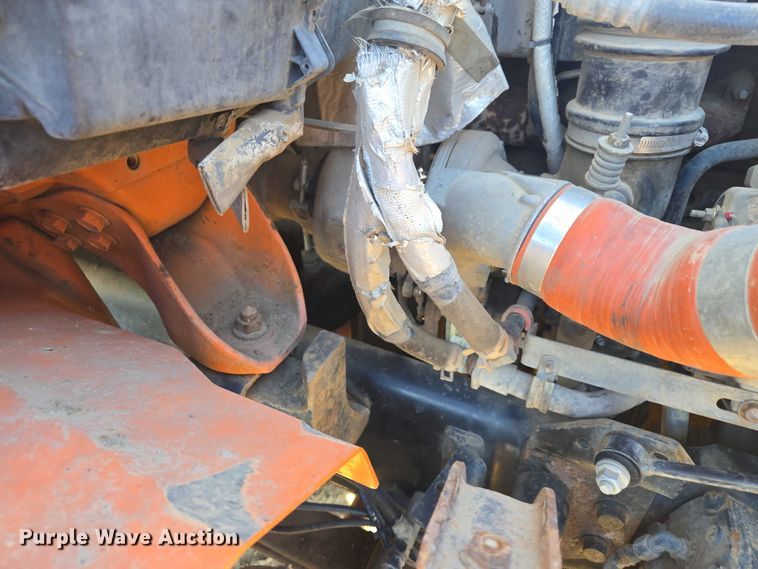 image for item EV5654 2008 International 7400 dump truck