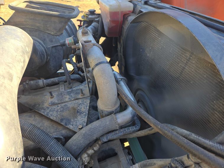 image for item EV5654 2008 International 7400 dump truck