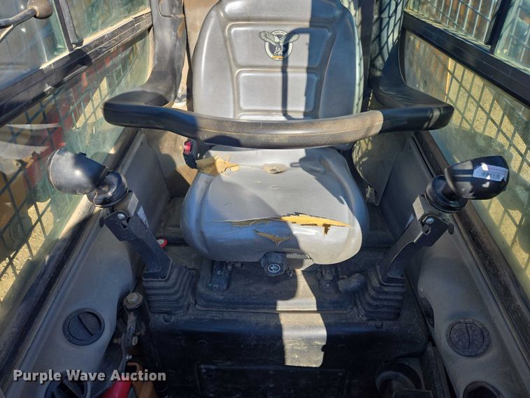 image for item EV5655 2019 Case SR210 skid steer loader