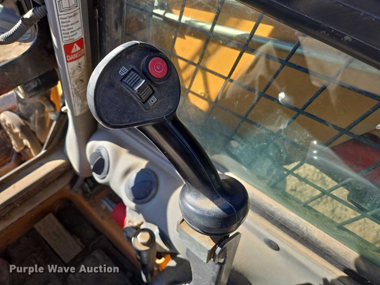 image for item EV5655 2019 Case SR210 skid steer loader