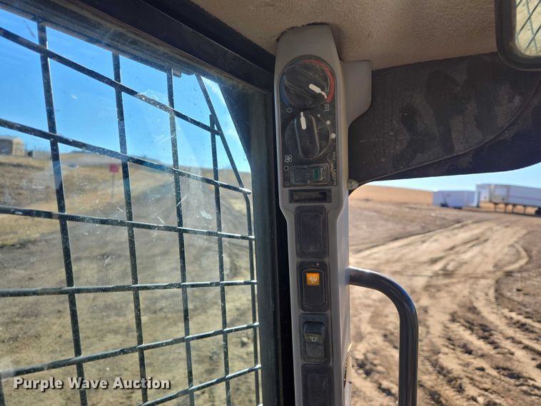 image for item EV5655 2019 Case SR210 skid steer loader