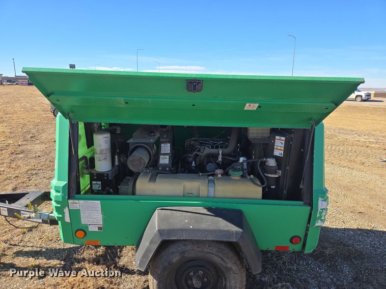 image for item EV5656 2018 Doosan P185WD0-T4F air compressor