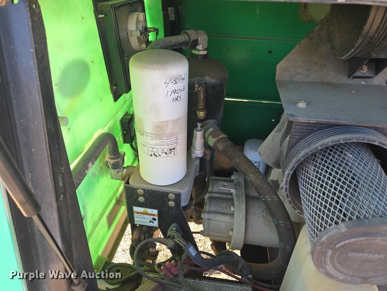 image for item EV5656 2018 Doosan P185WD0-T4F air compressor