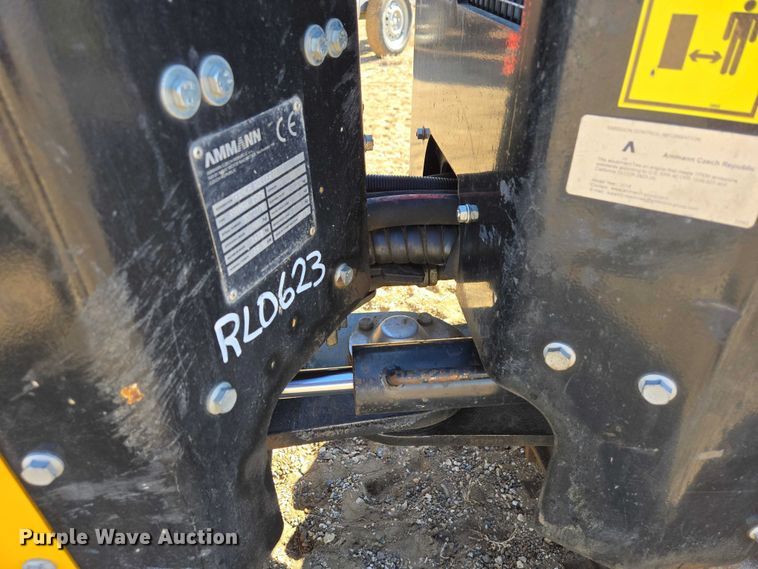 image for item EV5659 2018 Rammax 1575 trench compactor