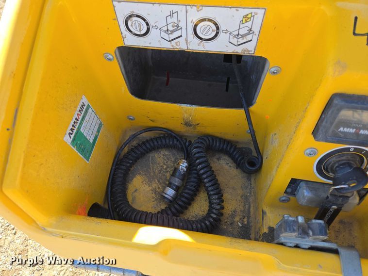 image for item EV5659 2018 Rammax 1575 trench compactor