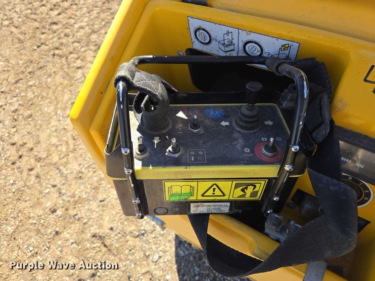 image for item EV5659 2018 Rammax 1575 trench compactor