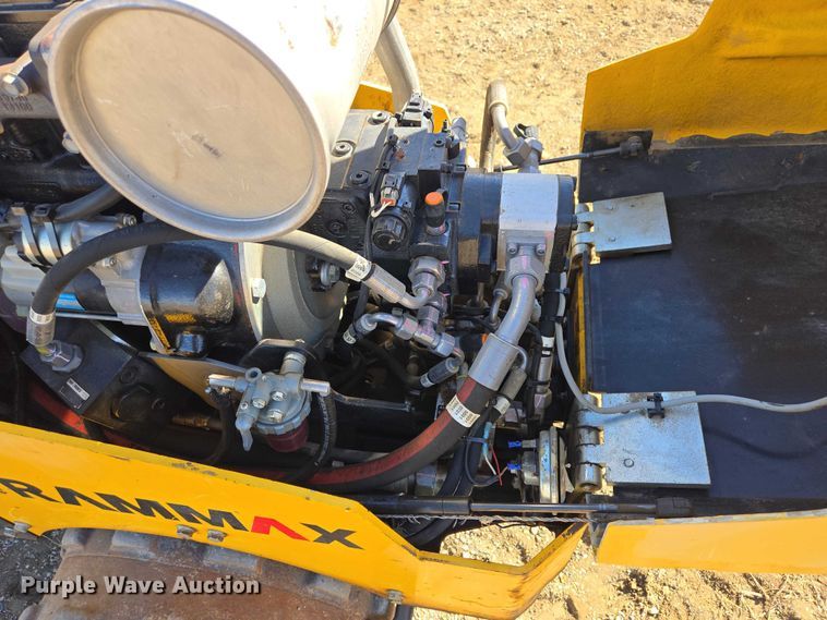 image for item EV5659 2018 Rammax 1575 trench compactor