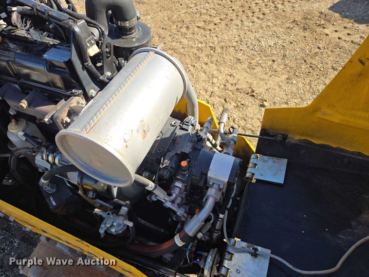 image for item EV5659 2018 Rammax 1575 trench compactor