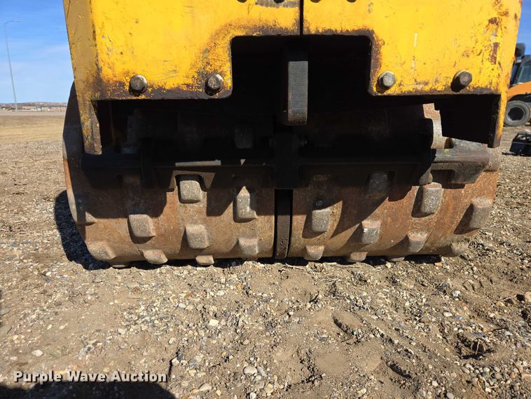 image for item EV5659 2018 Rammax 1575 trench compactor