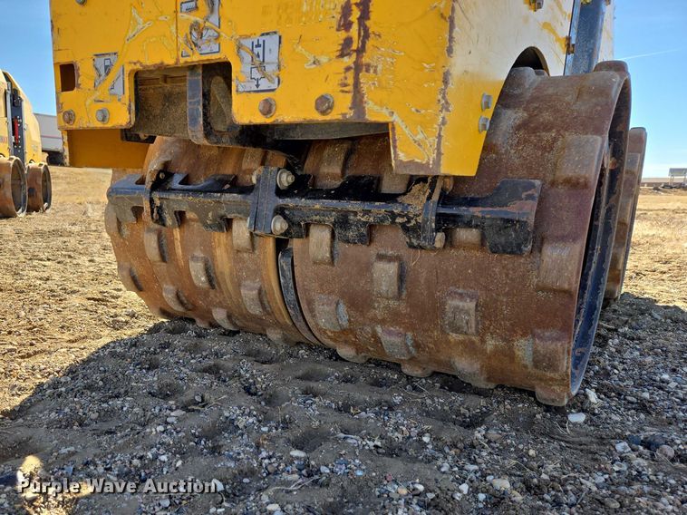 image for item EV5660 2020 Rammax 1575 trench compactor