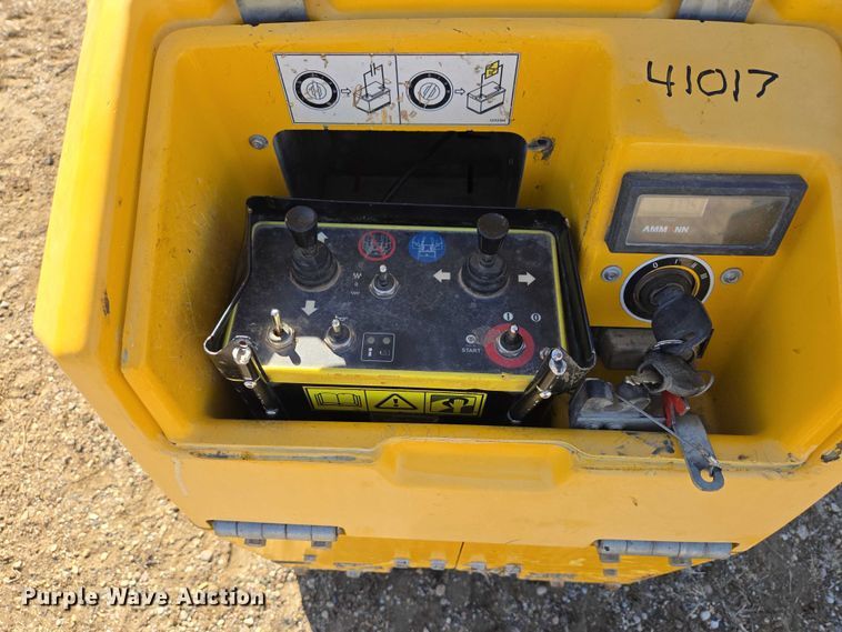 image for item EV5660 2020 Rammax 1575 trench compactor