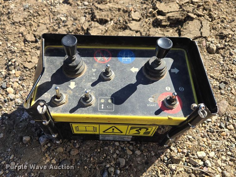 image for item EV5660 2020 Rammax 1575 trench compactor