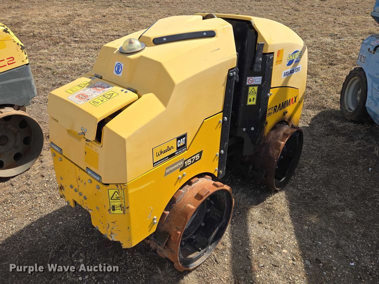 image for item EV5663 2021 Rammax 1575 trench compactor