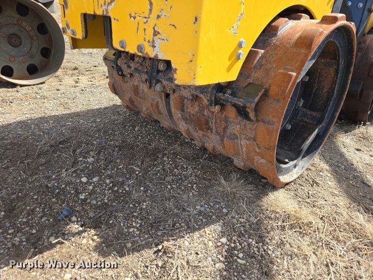 image for item EV5663 2021 Rammax 1575 trench compactor