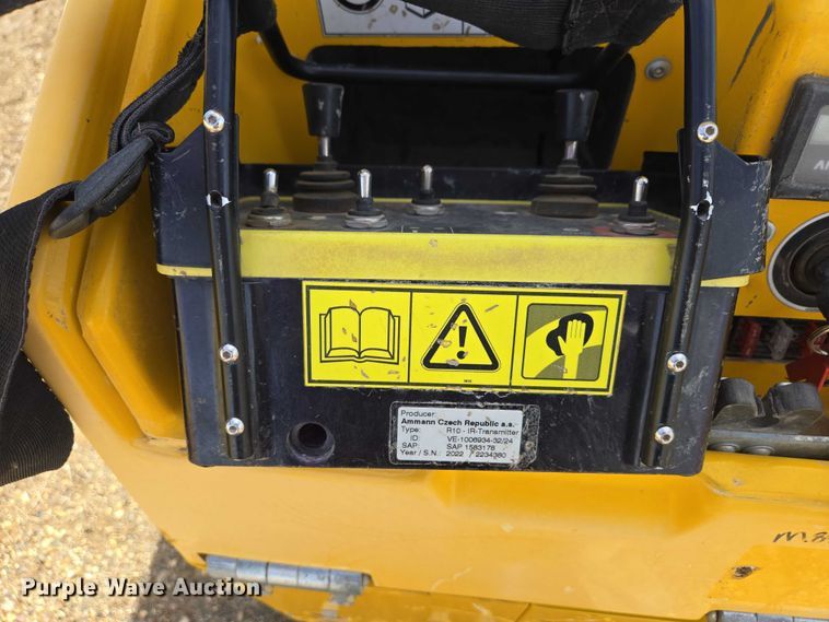 image for item EV5663 2021 Rammax 1575 trench compactor