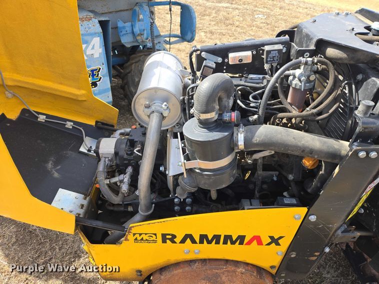image for item EV5663 2021 Rammax 1575 trench compactor