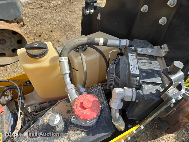 image for item EV5663 2021 Rammax 1575 trench compactor