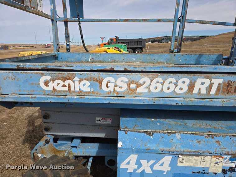 image for item EV5664 2005 Genie GS2668RT scissor lift