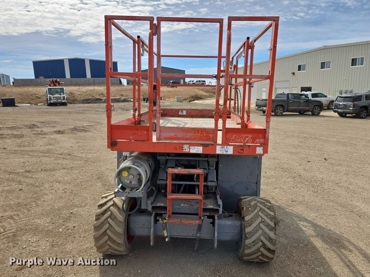 image for item EV5665 2014 Skyjack SJ6826RT scissor lift