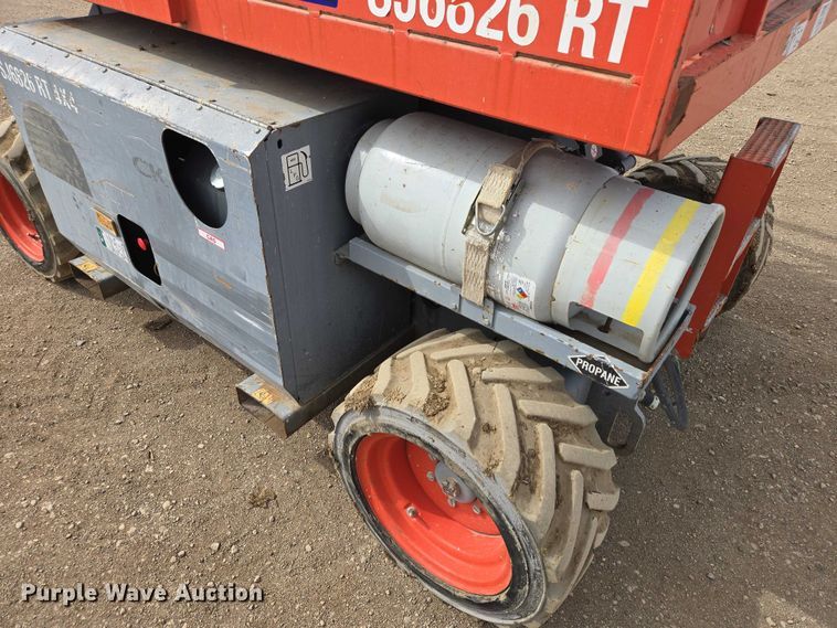 image for item EV5665 2014 Skyjack SJ6826RT scissor lift