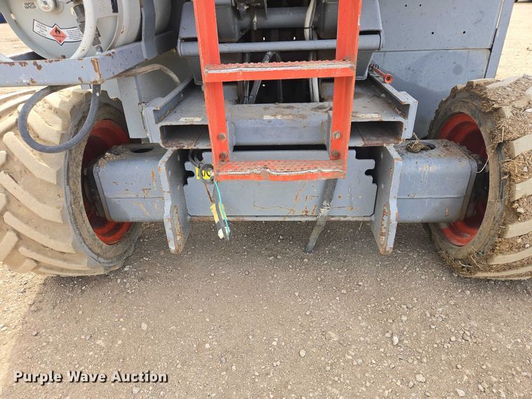 image for item EV5665 2014 Skyjack SJ6826RT scissor lift